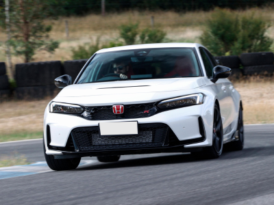 honda-bottom White BMW 3 Series Sports Car